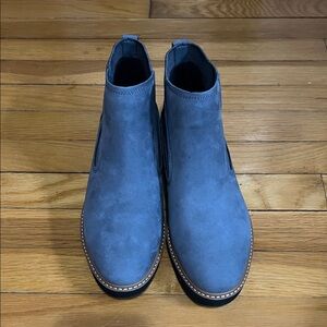 Naturalizer Hazy Gray soft Ankle Boots